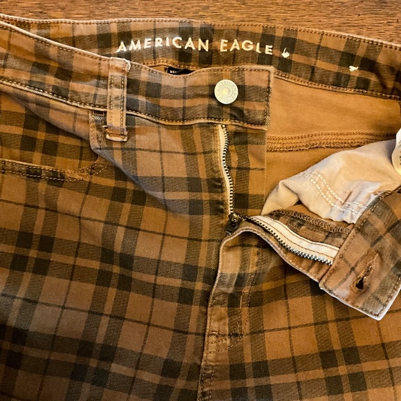 American Eagle brown plaid women’s size 6 regular pants - Picture 4 of 6